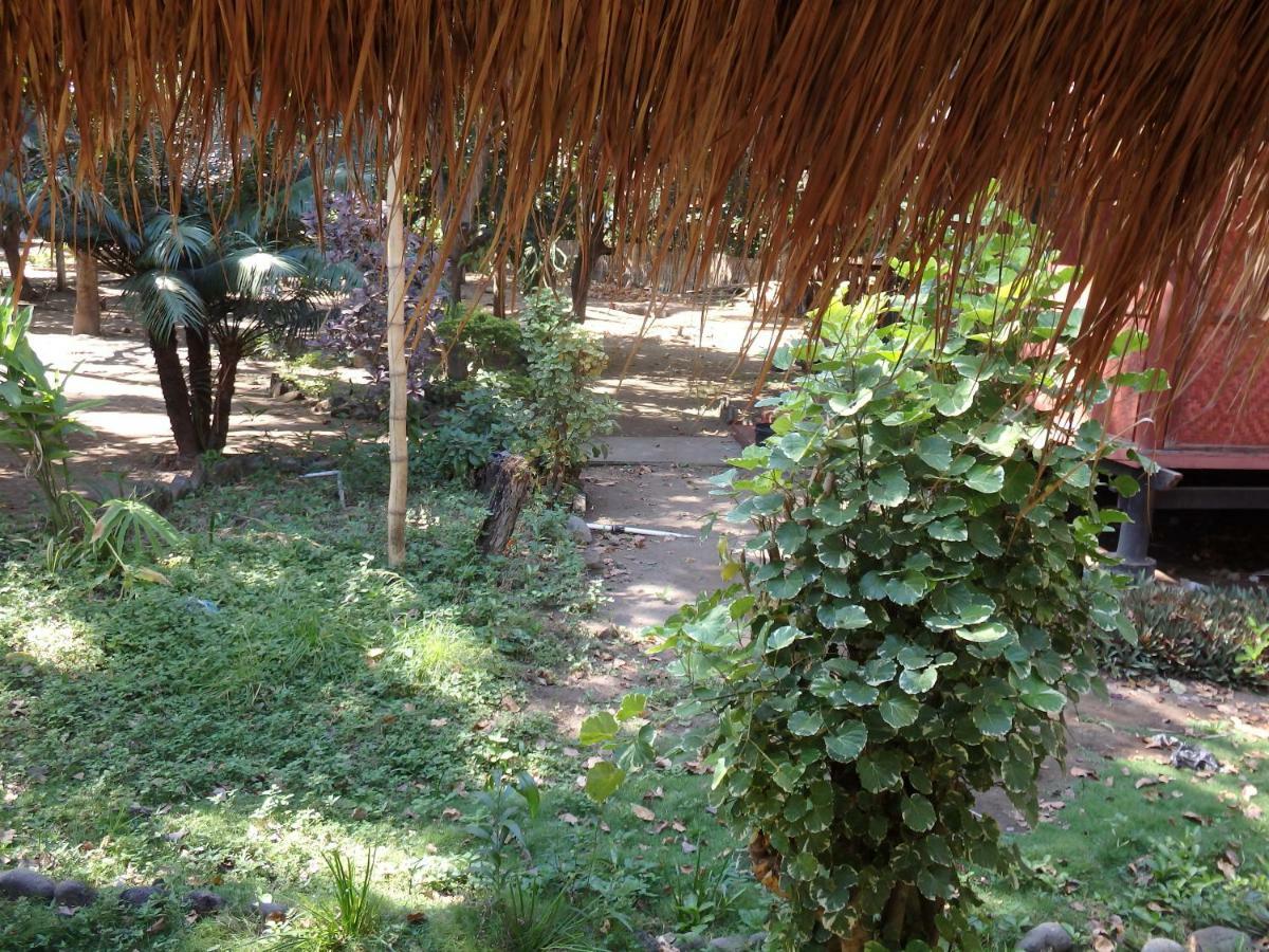 Pondok Wisata Gili Lampu Labuhan Pandan Eksteriør bilde