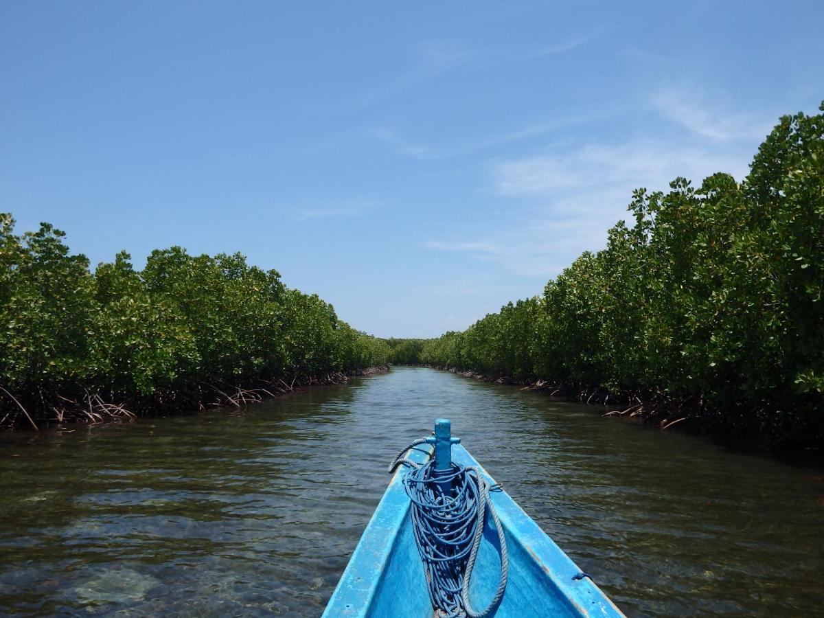 Pondok Wisata Gili Lampu Labuhan Pandan Eksteriør bilde